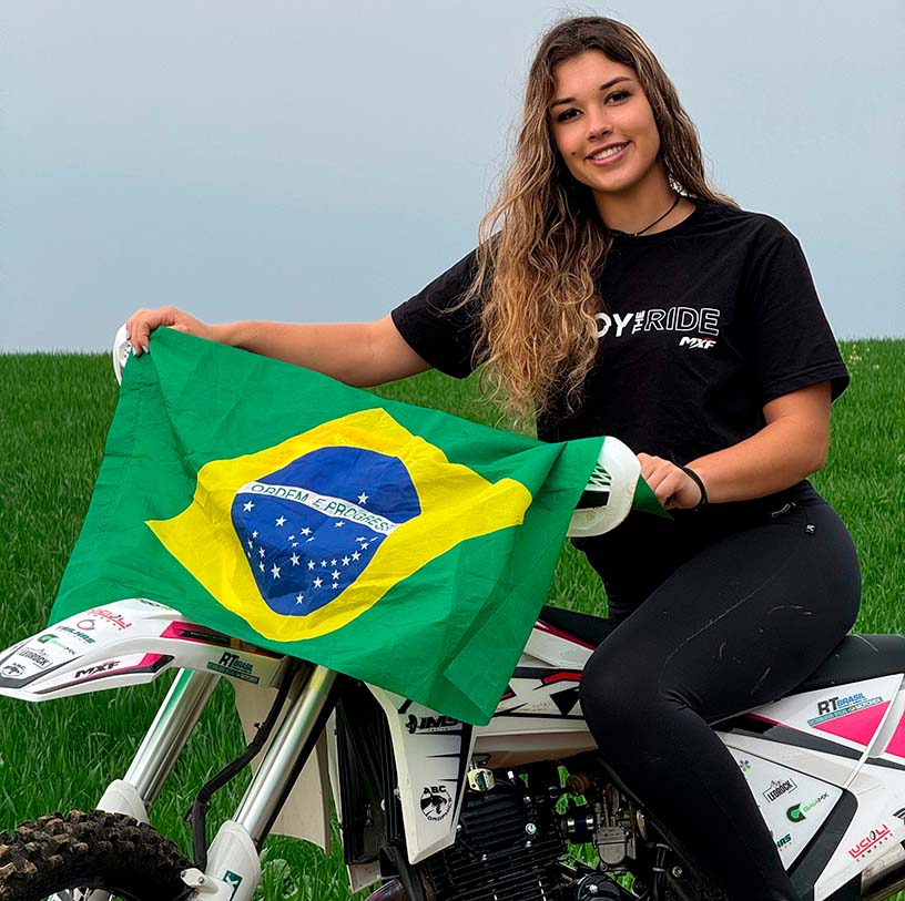 Erika Mroginski e MXF Motors