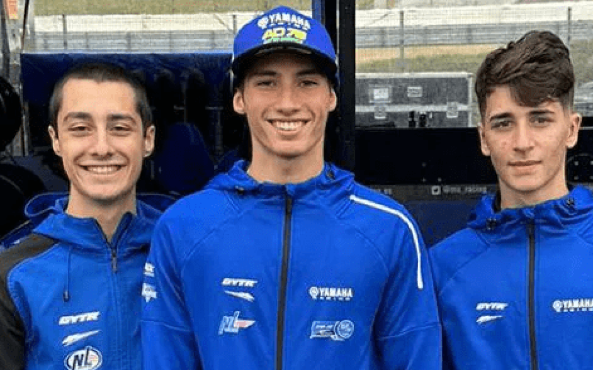 Kevin Fontainha (centro) conquistou o quarto lugar em seu fim de semana de estreia no Mundial de SuperBike - Foto: Yamaha AD78 Team Latin America